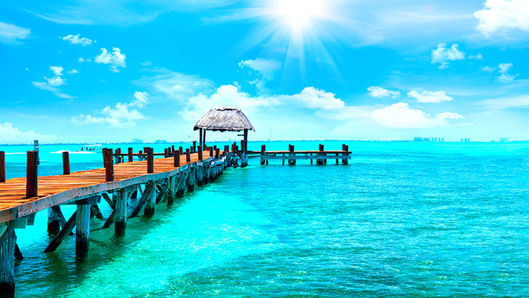 Bootssteg in der Karibik