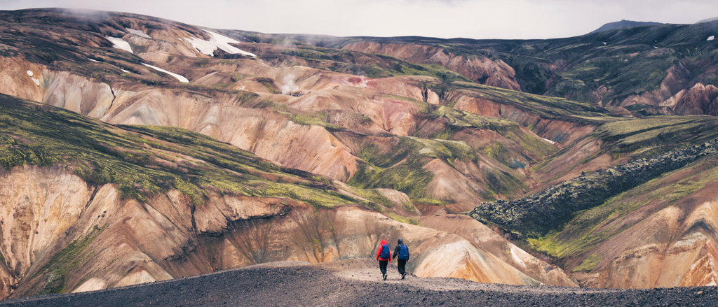 Wanderer im Landmannalaugar in Island