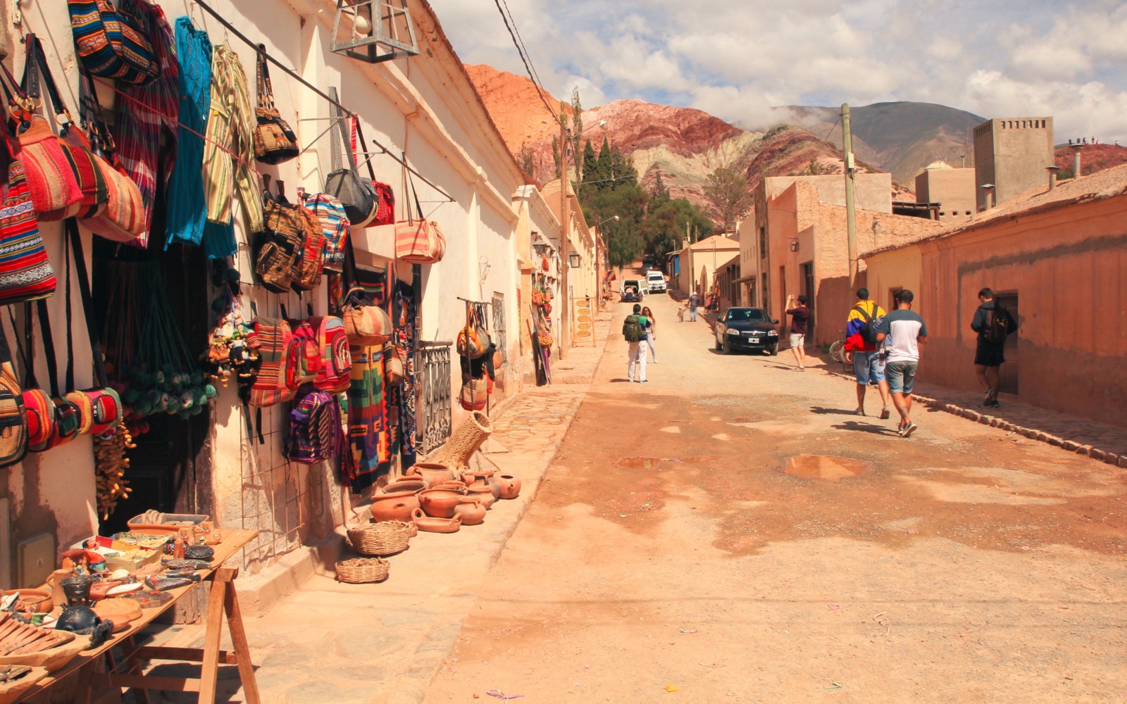 Admirer les paysages spectaculaires de la Quebrada de Humahuaca | Evaneos
