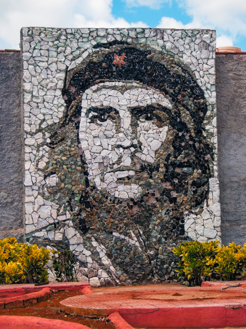Monument rendant hommage à feu Che Guevara